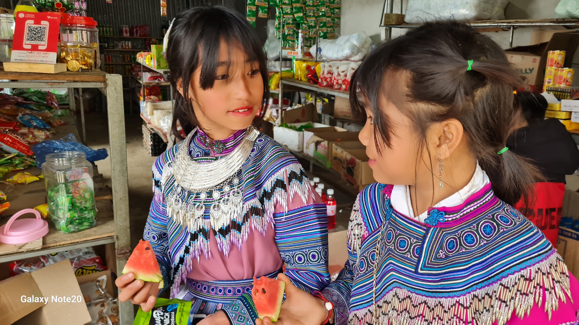 Sapa Hidden Trails: 1-Day Mountain Biking Discovery to Tả Phìn & Remote Ethnic Villages